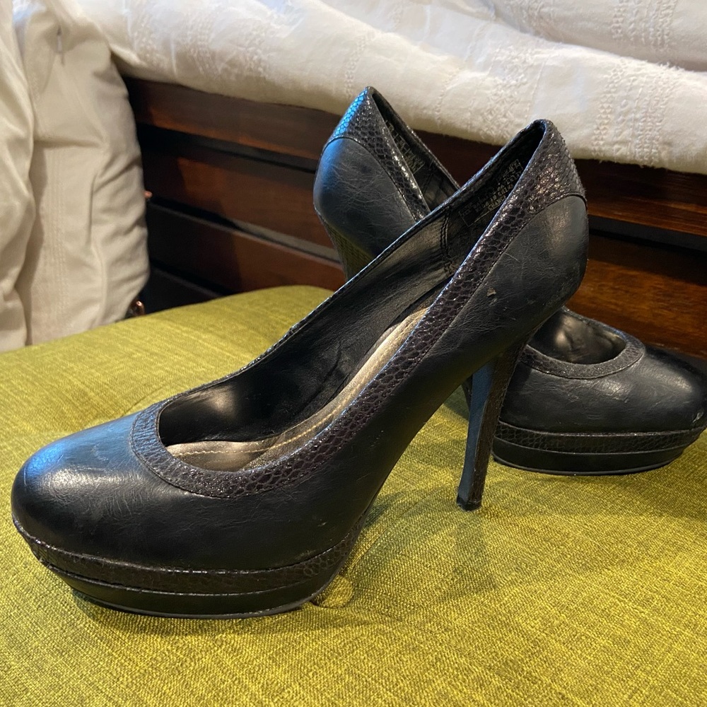 Black Pumps Size 9
